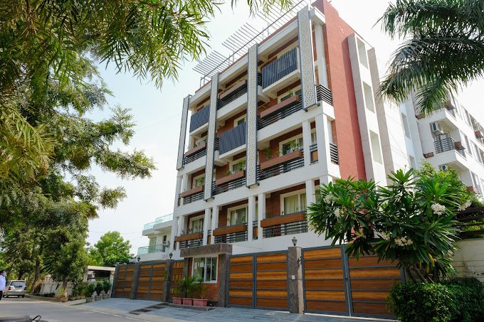 Aurum Senior & Assisted Living-1