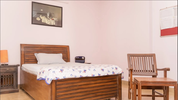Epoch Elder Care - Frida-6