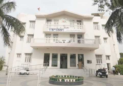 vardaan senior living-1
