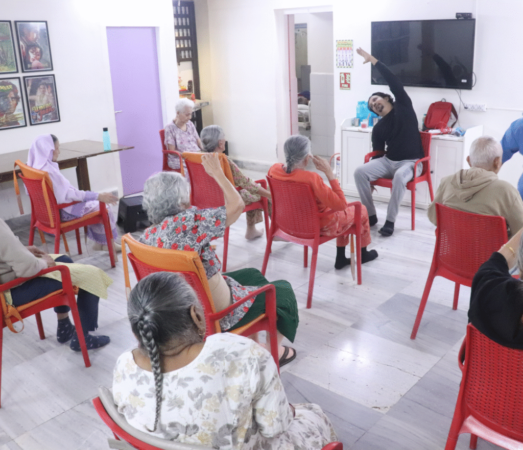 Aaji care versova-3