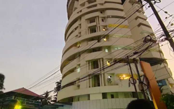 Sukino Inpatient Rehabilitation Centre, Vytilla, Kochi building